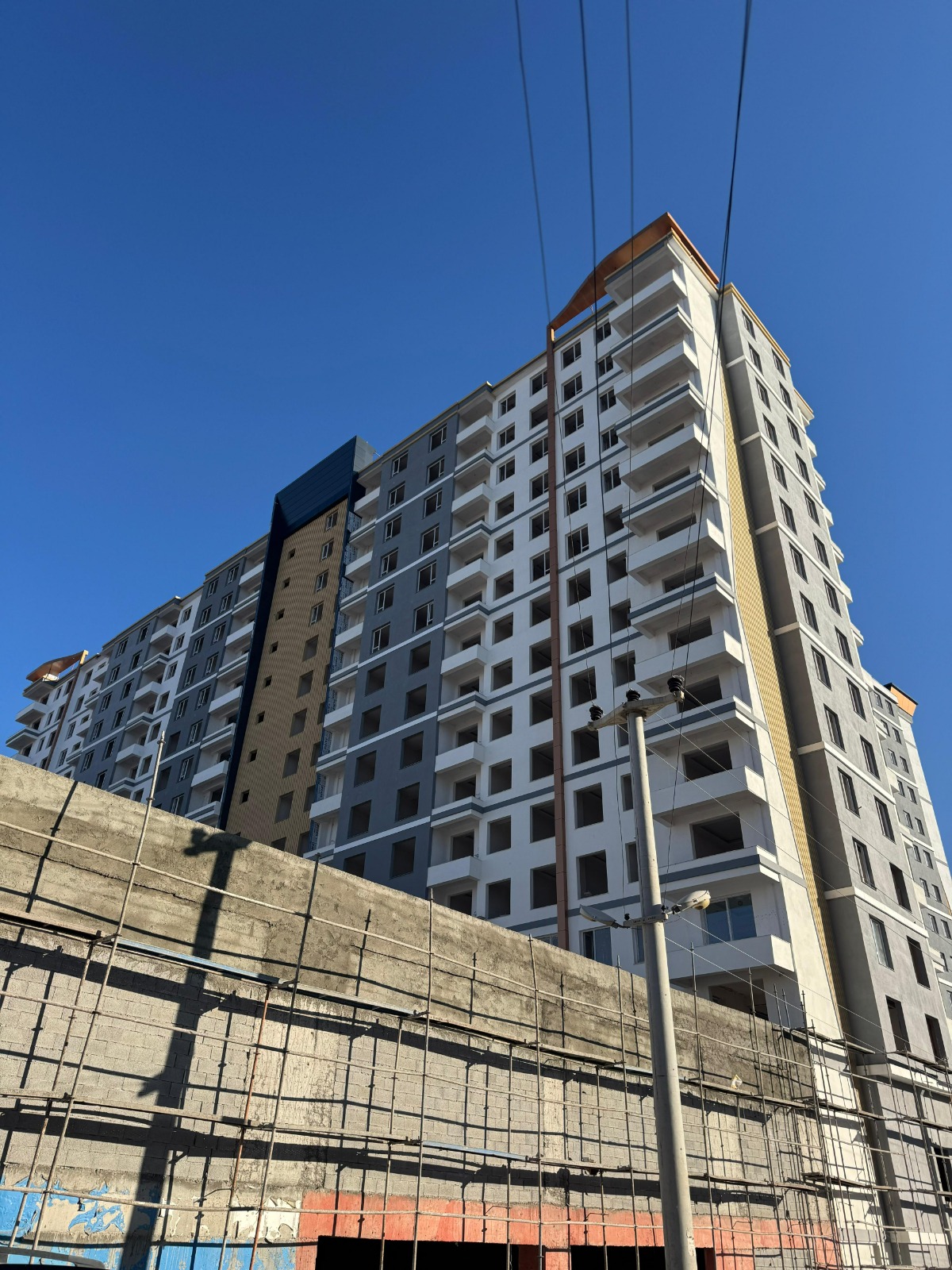 URFA YOLU ÜZERİ MEDA AMAZON KELEPİR KÖŞE 2+1 SATILIK DAİRE